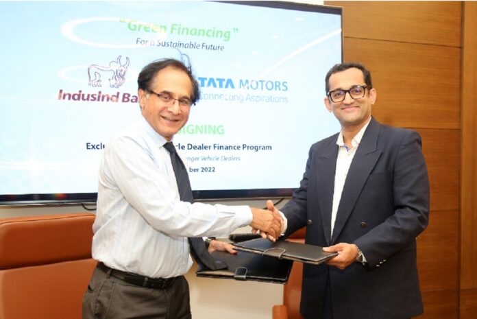 টাটা মটৰ্ছে IndusInd বেঙ্কৰ সৈতে একচেটিয়া বৈদ্যুতিক বাহন ডিলাৰ ফাইনেন্সিং আগবঢ়োৱাৰ বাবে হাত মিলাইছিল