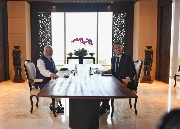 প্ৰধানমন্ত্ৰী মোদীয়ে জি-২০ বেটন লাভ কৰে