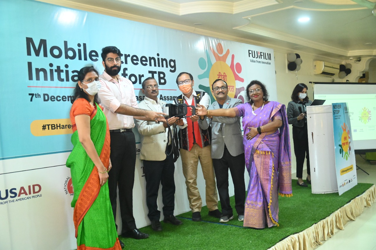 ফুজিফিল্ম যক্ষ্মা ৰোগ নিৰ্ণয়ৰ সুবিধাৰ বাবে দুৱাৰমুখৰ এক্স-ৰে স্ক্ৰীণিং প্ৰদান কৰাৰ ওপৰত গুৰুত্ব দিব