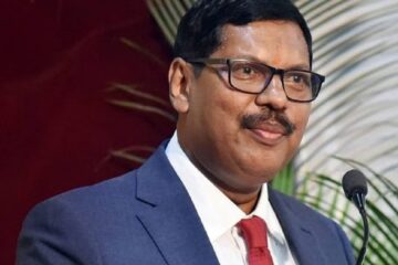 দেশৰ ৫২ সংখ্যক মুখ্য ন্যায়াধীশ হিচাপে শপত গ্ৰহণ ন্যায়াধীশ ভূষণ ৰামকৃষ্ণ গবইৰ