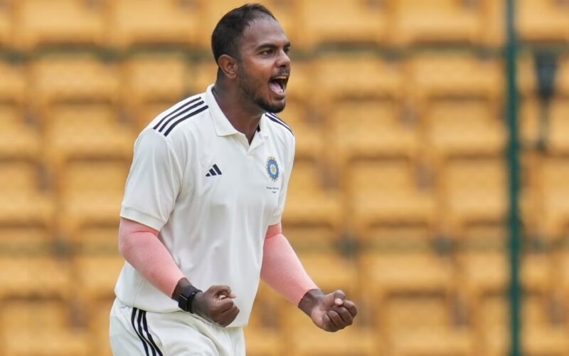 বিপদত পৰিছে এগৰাকী উদীয়মান ক্ৰিকেটাৰ।১০ বছৰ পৰ্যন্ত কাৰাদণ্ড হ’ব পাৰে!