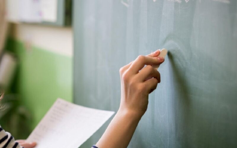 কেন্দ্ৰীয় বিদ্যালয়- নৱোদয় বিদ্যালয়ত ১২ হাজাৰ শিক্ষকৰ পদ খালী