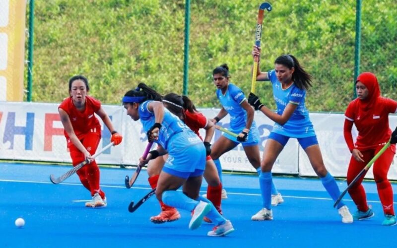 ভাৰতীয় হকীৰ জয়জয়কাৰঃপুল বিৰ এই মেচখনত ভাৰতীয় দলৰ এই বৃহৎ জয়ৰ অন্যতম প্ৰধান নায়িকা হৈ পৰে নৱনীত কৌৰ আৰু মুমতাজ খান