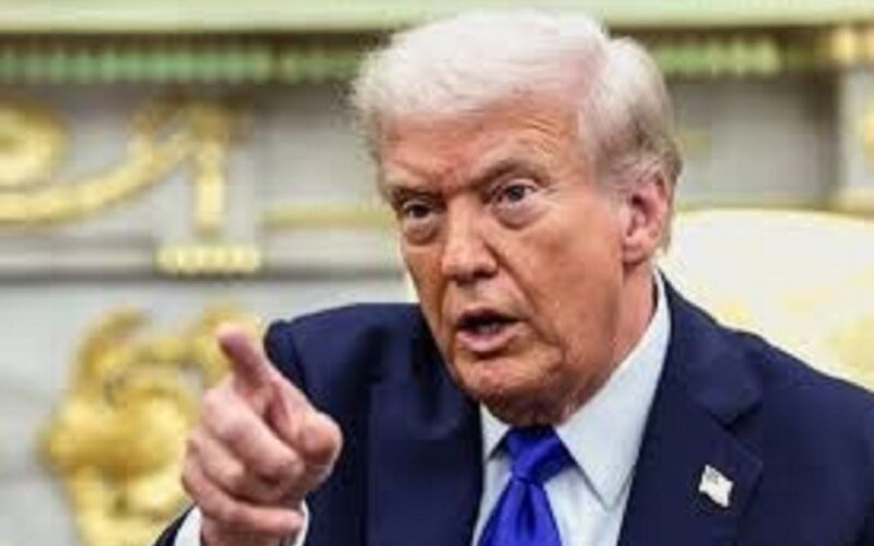 ট্ৰাম্পে চীনৰ ওপৰত অতিৰিক্ত ১০০% শুল্ক ঘোষণা