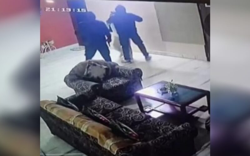 আৰক্ষীৰ জালত গণেশপাৰাৰ ডকাইতি কাণ্ডৰে জড়িত ৩ জন অভিযুক্ত