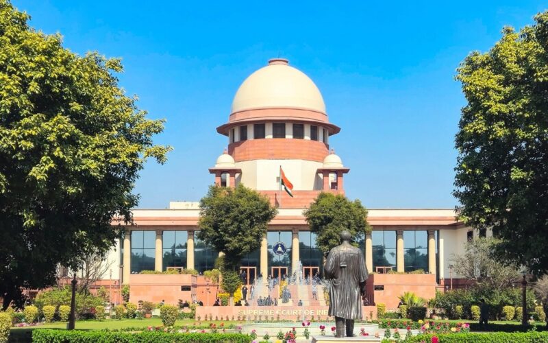 সমগ্ৰ দেশৰ স্কুলীয়া ছাত্ৰীক লৈ উচ্চতম ন্যায়ালয়ৰ ঐতিহাসিক ৰায়