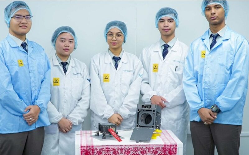 কক্ষচ্যুত উত্তৰ-পূবৰ প্ৰথমটো উপগ্ৰহ! মহাকাশত বিজুতিৰ ফলত ‘লাচিত-১’ৰ সৈতে সংযোগ বিচ্ছিন্ন ইছৰ’ৰ