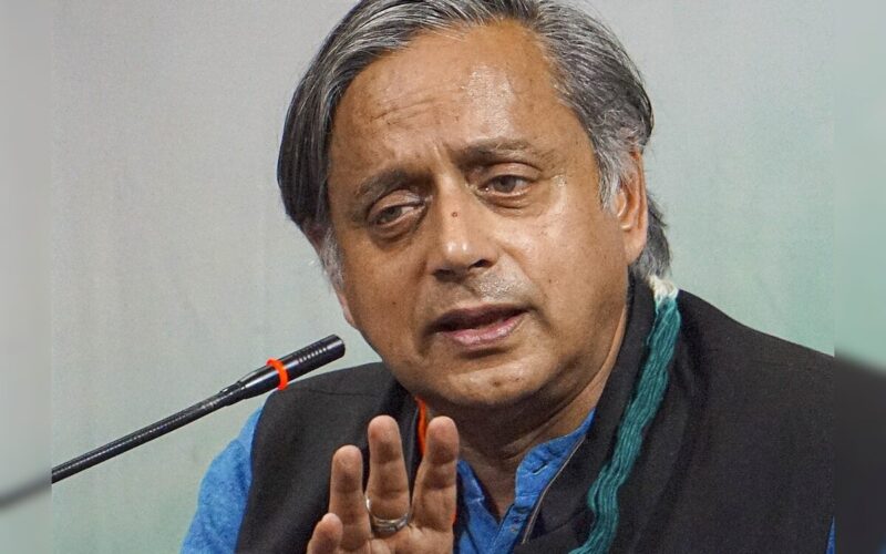 কংগ্ৰেছৰ স্থিতিক লৈ কোনো বিবাদ নাই, কেৱল অপাৰেচন সিন্দূৰক লৈহে আছে নীতিগত মতভেদঃ শশী থাৰুৰ