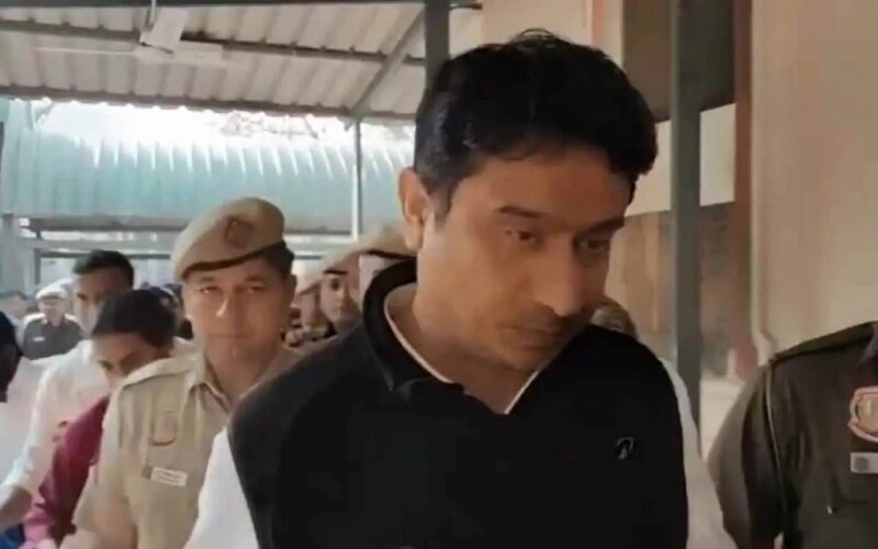 এআই চামিটক কেন্দ্ৰ কৰি প্ৰতিবাদ, যুৱ কংগ্ৰেছৰ ৰাষ্ট্ৰীয় অধ্যক্ষ উদয় ভানু গ্ৰেপ্তাৰ