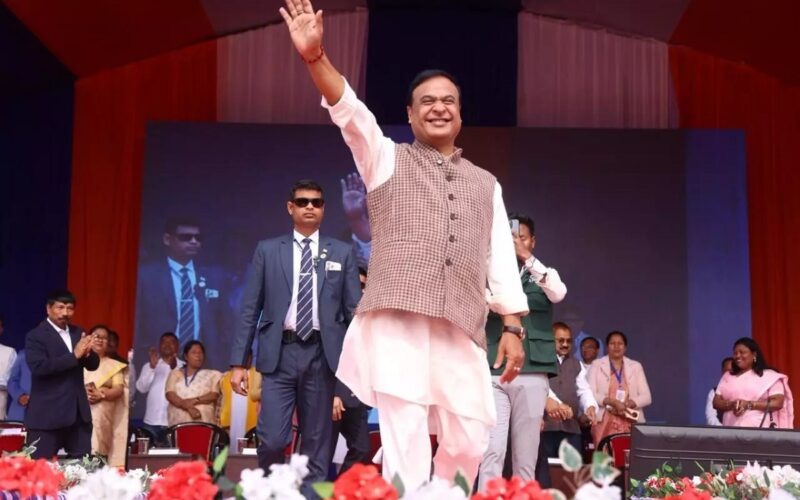 খিলঞ্জীয়াৰ নে মিঞাৰ পক্ষত কংগ্ৰেছ? গৌৰৱ গগৈক স্থিতি স্পষ্ট কৰাৰ দাবী মুখ্যমন্ত্ৰীৰ