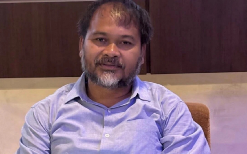 বিৰোধীত আউল! ১৫ খন আসন নহ’লে মিত্ৰতা ভংগৰ হুংকাৰ অখিল গগৈৰ, কংগ্ৰেছক সকিয়নী