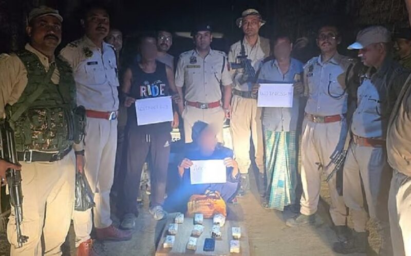 শ্ৰীভূমিত আৰক্ষীৰ বৃহৎ অভিযান; ৩০ হাজাৰ ইয়াবা টেবলেটসহ আটক দুই সৰবৰাহকাৰী