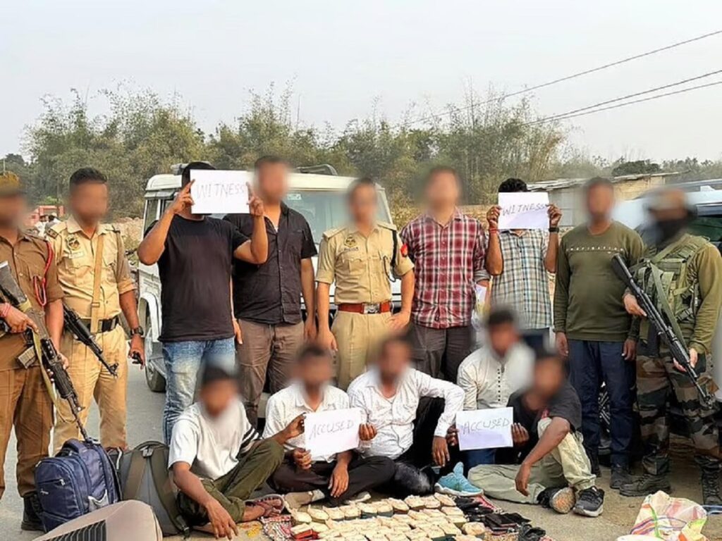 কাছাৰত অসম ৰাইফলছ আৰু আৰক্ষীৰ বৃহৎ সফলতা; ৩.৫ কোটি টকাৰ হেৰ’ইনসহ গ্ৰেপ্তাৰ ৫ সৰবৰাহকাৰী