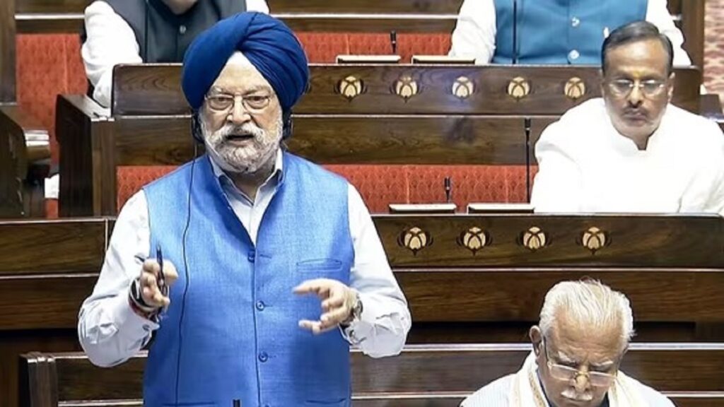 মধ্যপ্ৰাচ্যৰ যুদ্ধৰ মাজতে দেশবাসীক অভয়বাণী কেন্দ্ৰীয় চৰকাৰৰ; ভাৰতত কোনো কাৰণতে নঘটে ইন্ধনৰ নাটনি