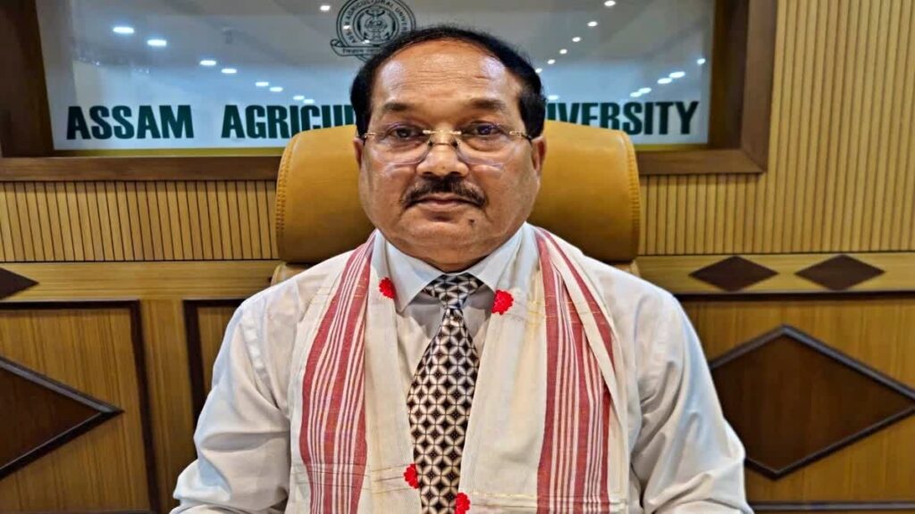 অসম কৃষি বিশ্ববিদ্যালয়ৰ উপাচাৰ্য হিচাপে ডঃ দীপজ্যোতি ৰাজখোৱাৰ যোগদান; ৰাজ্যপালৰ নিযুক্তিৰ পাছতেই কাৰ্যভাৰ গ্ৰহণ