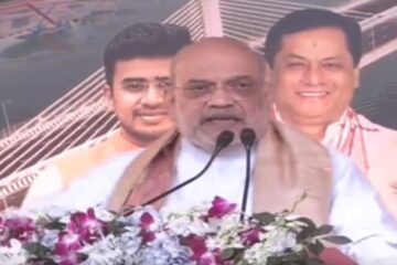 কংগ্ৰেছে অসমৰ স্বাস্থ্য খণ্ডৰ ১৫০ কোটি টকা লুণ্ঠন কৰিছিলঃ গুৱাহাটীত শ্বাহৰ তীব্ৰ আক্ৰমণ