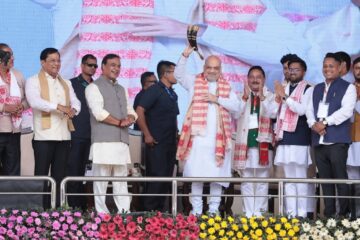 দুই লাখ চৰকাৰী চাকৰিৰ প্ৰতিশ্ৰুতি মুখ্যমন্ত্ৰীৰ, খানাপাৰাৰ পৰা বিজেপিৰ বাৰ্তা