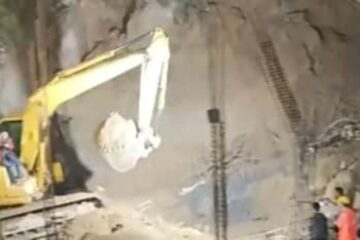 ইটানগৰত মৰ্মান্তিক দুৰ্ঘটনা: বৰষুণৰ মাজতে দেৱাল ভাঙি ৪ জন শ্ৰমিক নিহত