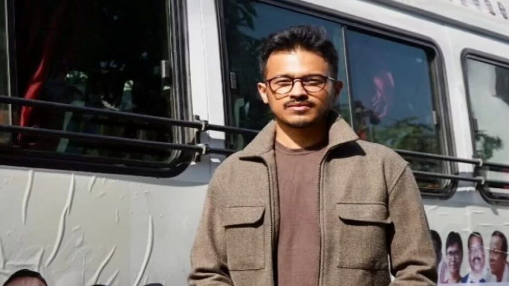 মাৰ্ঘেৰিটাৰ কংগ্ৰেছ প্ৰাৰ্থিত্ব ত্যাগ প্ৰতীক বৰদলৈৰ; পিতৃ প্ৰদ্যুৎ বৰদলৈৰ বিজেপি যাত্ৰাৰ পাছতে এই সিদ্ধান্ত