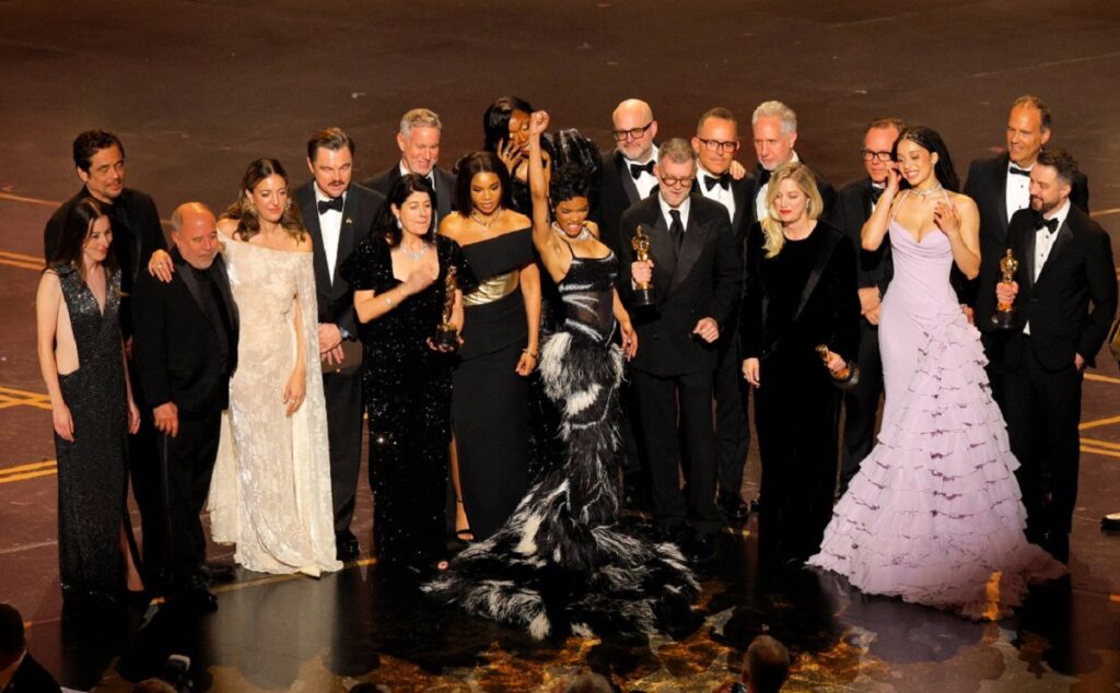 ‘ৱান বেটল আফটাৰ এনাদাৰ’ লৈ শ্ৰেষ্ঠ ছবিকে ধৰি ছটা অস্কাৰ বঁটা