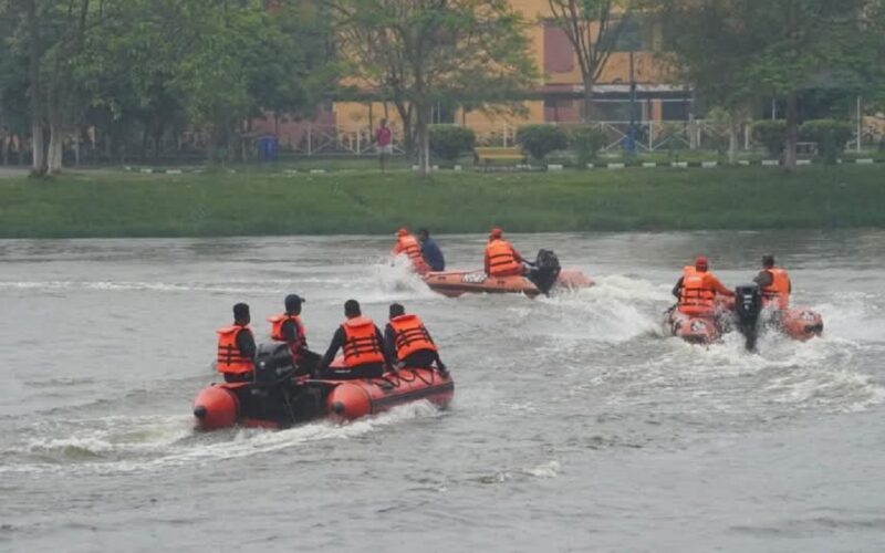 আই আই টি গুৱাহাটীত সংঘটিত শক্তি চে জন আপডা সুৰক্ষা শীৰ্ষক মকড্ৰিল