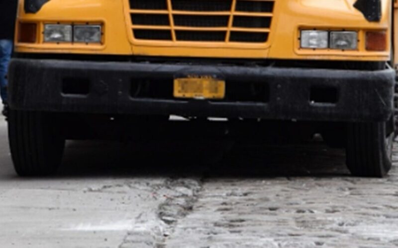 চলন্ত বাছৰ পৰা পৰি কিশোৰীৰ কৰুণ মৃত্যু; অৰুণাচলৰ পশ্চিম চিয়াঙত শোকৰ ছাঁ