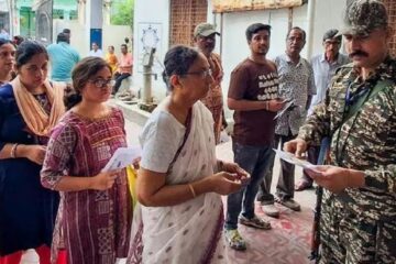 অন্ত পৰিল ভোটযুদ্ধৰ! পশ্চিমবংগত সন্ধিয়া ৫ বজালৈ ৯০ শতাংশ ভোটাধিকাৰ সাব্যস্ত