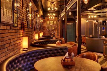 আবকাৰী আইন ভংগৰ অভিযোগ; মঠঘৰীয়া দুৰ্ঘটনাৰ পিছতে এক্স’ৰ বাৰৰ লাইচেন্স ৰদ