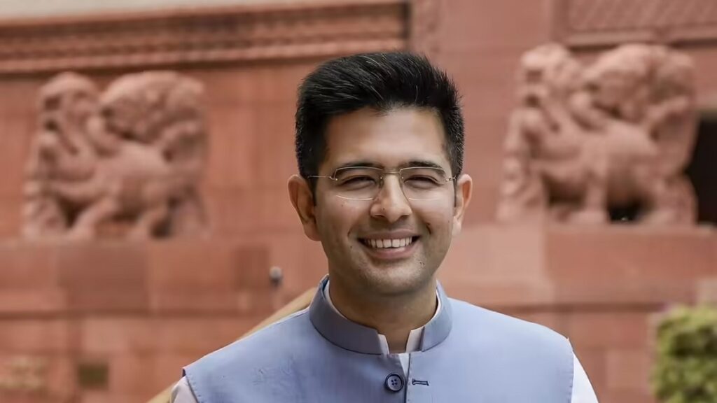 বিজেপিৰ মজিয়াৰ পৰাই আম আদমী পাৰ্টিৰ বিৰুদ্ধে সোচ্চাৰ ৰাঘৱ চাড্ডা; দলটোৰ কৰ্মসংস্কৃতিক ‘বিষাক্ত’ আখ্যা