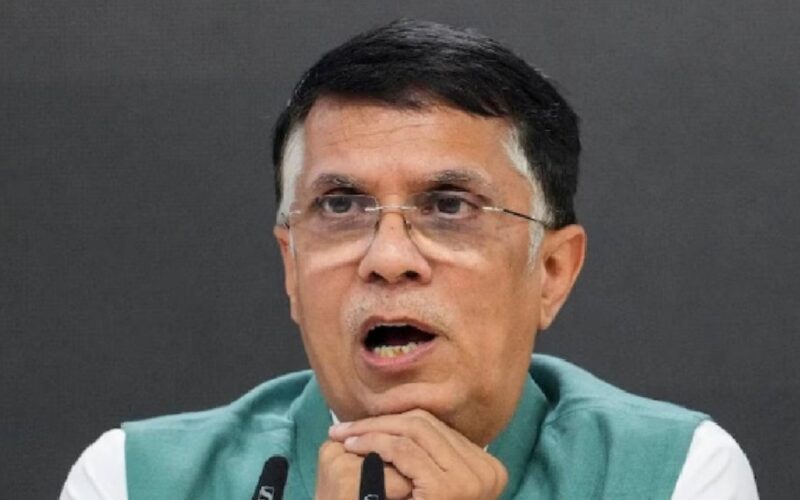 পৱন খেড়াৰ গ্ৰেপ্তাৰীৰ বিৰুদ্ধে অন্তৱৰ্তীকালীন সুৰক্ষাৰ আবেদন; তেলেংগানা উচ্চ ন্যায়ালয়ত সম্পন্ন হ’ল শুনানিৰ প্ৰক্ৰিয়া