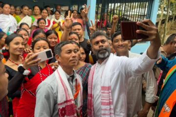 মৰিয়নীত ৰূপজ্যোতি কুৰ্মীৰ প্ৰত্যাহ্বান, ২০২৯ৰ বাবে আগতীয়াকৈ সংকেত