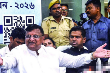 ইভিএম সুৰক্ষা সন্দৰ্ভত নিৰ্বাচন আয়োগৰ স্পষ্টীকৰণ; মমতা বেনার্জীৰ অভিযোগ খাৰিজ বংগৰ মুখ্য নিৰ্বাচনী বিষয়াৰ