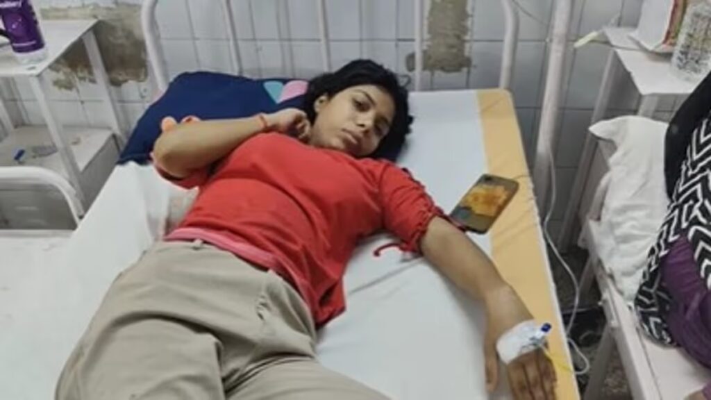 উত্তৰ প্ৰদেশত খাদ্য বিষক্ৰিয়াৰ সন্দেহ, তৰমুজ খাই চিকিৎসালয়ত ভৰ্তি একেটা পৰিয়ালৰ ৯ সদস্য