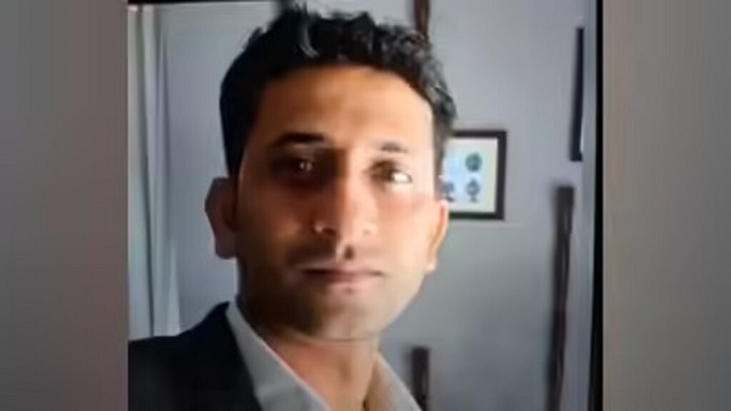 হৃদয়বিদাৰক! লোভনীয় চাকৰি ত্যাগ কৰি খেতিত ধৰিছিল ৰোশন বালাকৃষ্ণ! কিন্তু বজ্ৰপাতে কাঢ়িলে প্ৰাণ