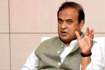 আচল চিনেমা এতিয়াহে আৰম্ভ হ’বঃ মুখ্যমন্ত্ৰীৰ শপত লৈয়েই হুংকাৰ হিমন্ত বিশ্ব শৰ্মাৰ