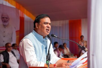 গ্ৰীষ্মকালত বৰ্ধিত বিদ্যুৎ চাহিদা পূৰণৰ কুচকাৱাজ; ৰাজ্যত ঔদ্যোগিক বিনিয়োগ বৃদ্ধিৰ লক্ষ্যৰে মুখ্যমন্ত্ৰীৰ পৰ্যালোচনা