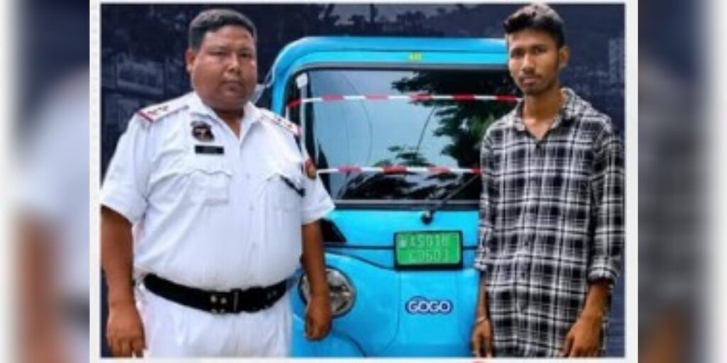 ৰাজপথত ষ্টান্ট কৰি গড়চুক আৰক্ষীৰ জালত অট’চালক