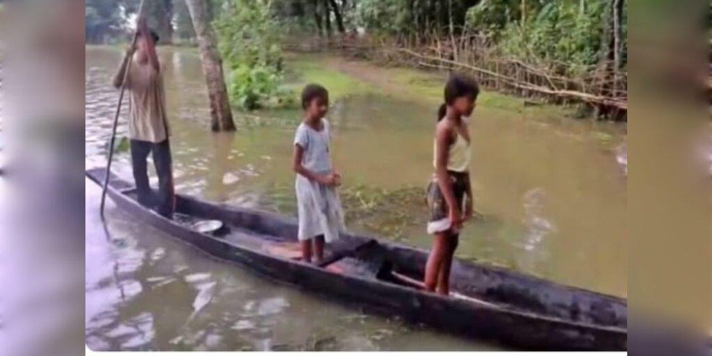 ৰাজ্যৰ বিভিন্ন প্ৰান্তত বানৰ তাণ্ডৱ