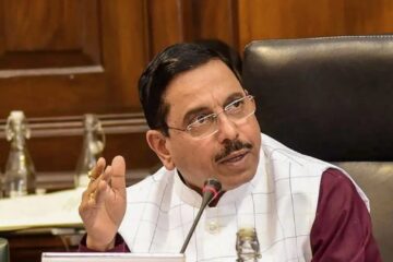 বিশ্বজুৰি সৃষ্টি হোৱা সংকটৰ বাবে চিলিণ্ডাৰৰ মূল্যবৃদ্ধি অনিবাৰ্যঃ কেন্দ্ৰীয় মন্ত্ৰী প্ৰহ্লাদ যোশী