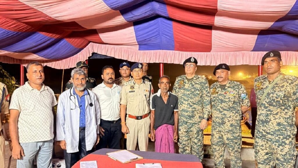 সীমান্তৰ পৰা অপহৃত কাছাৰৰ কৃষক; নিশাই বিএজিবিয়ে চমজাই দিলে ভাৰতক
