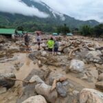 ৪৮ ঘণ্টাৰ ধাৰাসাৰ বৰষুণত তচনচ নীপক’ কলনী; নিৰুদ্দেশ ৩ জন, অসমলৈও সতৰ্কতা