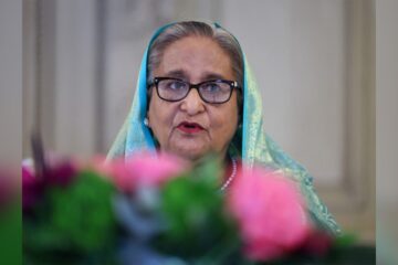 নিজৰ মাটিতে মই মৰিব খোজো ৷’’