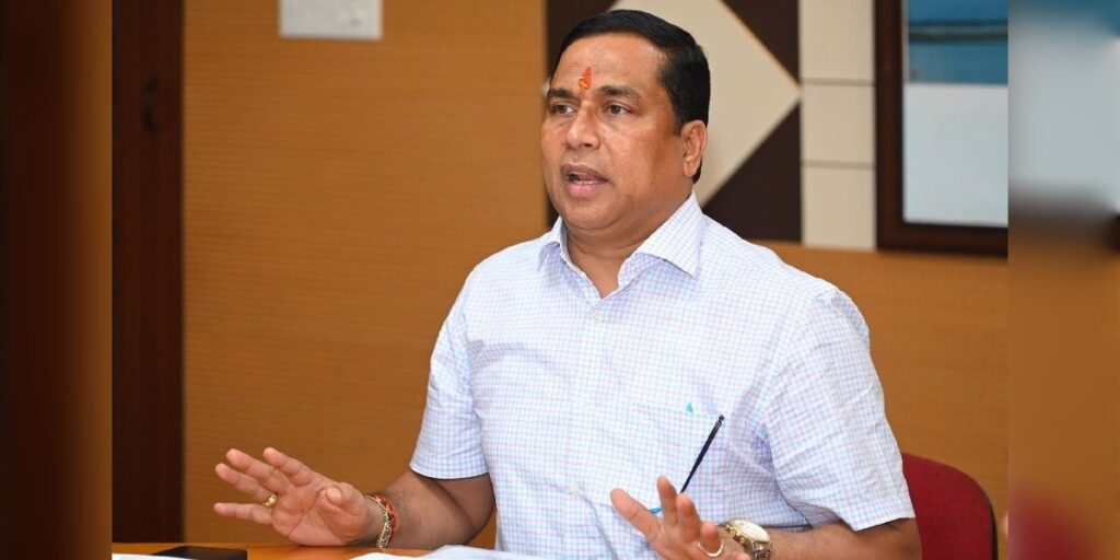 বন বিভাগত চলি থকা ব্লেক মেইল সম্পূৰ্ণৰূপে বন্ধ হ’ব