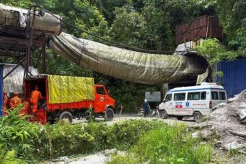 এন​​এইচপিচিৰ সুৰংগ ভাঙি ২০ জনৰ মৃত্যু