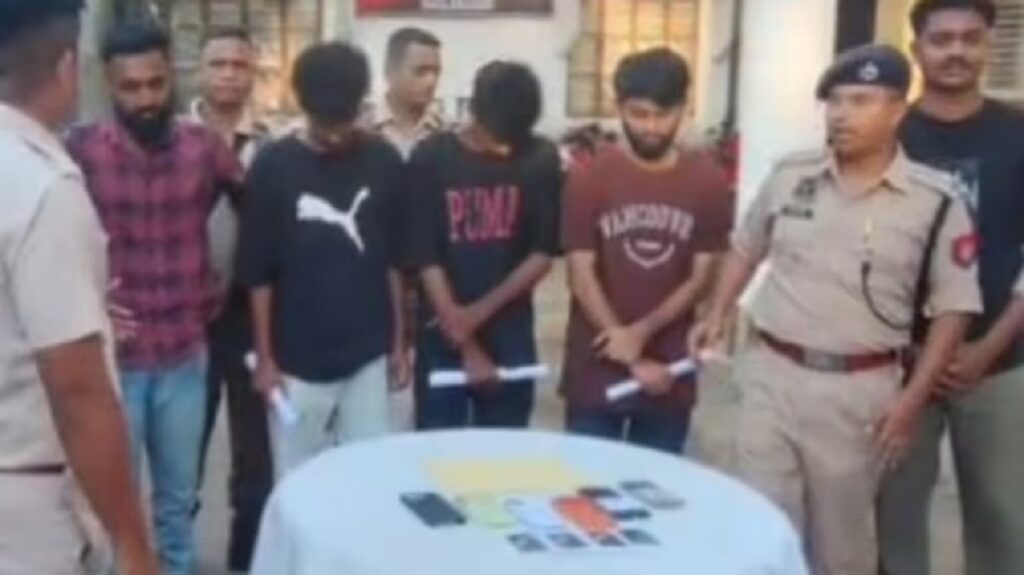 চাইবাৰ প্ৰৱঞ্চনা আৰু অনলাইন জুৱা চক্ৰৰ বিৰুদ্ধে অভিযান; হাইলাকান্দিত চাৰিজন গ্ৰেপ্তাৰ