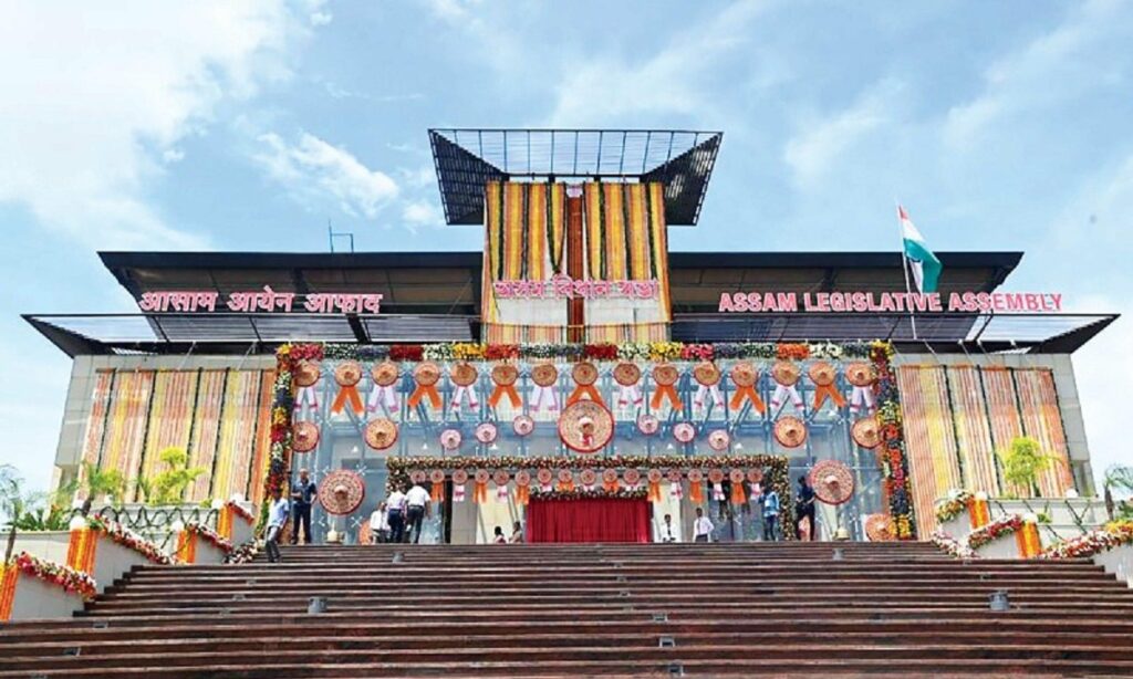 অসম বিধানসভাৰ কাৰ্যবিৱৰণীত সংযোজন হ’ল হিন্দী ভাষা; বাজেট অধিৱেশনৰ পৰাই আৰম্ভ নতুন ব্যৱস্থা