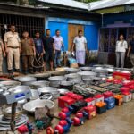 ড্ৰাগছ আসক্তৰ বিৰুদ্ধে চলোৱা অভিযানত জব্দ বুজন পৰিমাণৰ চুৰি সামগ্ৰী, দুজনক আটক