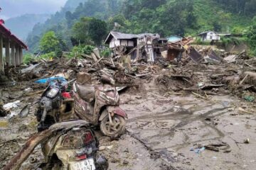 অৰুণাচলত পুনৰ বান-ভূমিস্খলনৰ সংহাৰ; ক্ষতিগ্ৰস্ত ছয়খন জিলা, প্ৰভাৱিত ৯৪ হাজাৰৰো অধিক লোক