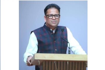 অভিলেখসংখ্যক বৰষুণেই সৃষ্টি কৰিলে উজনিৰ বানঃ বিধায়ক মানৱ ডেকাৰ দাবী