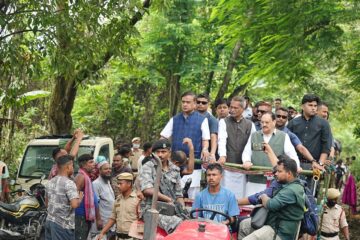 কেন্দ্ৰীয় মন্ত্ৰী জে পি নাড্ডাই পৰিদৰ্শন কৰিলে বানপীড়িত অসম আৰু ভূমিস্খলনবিধ্বস্ত নাগালেণ্ড